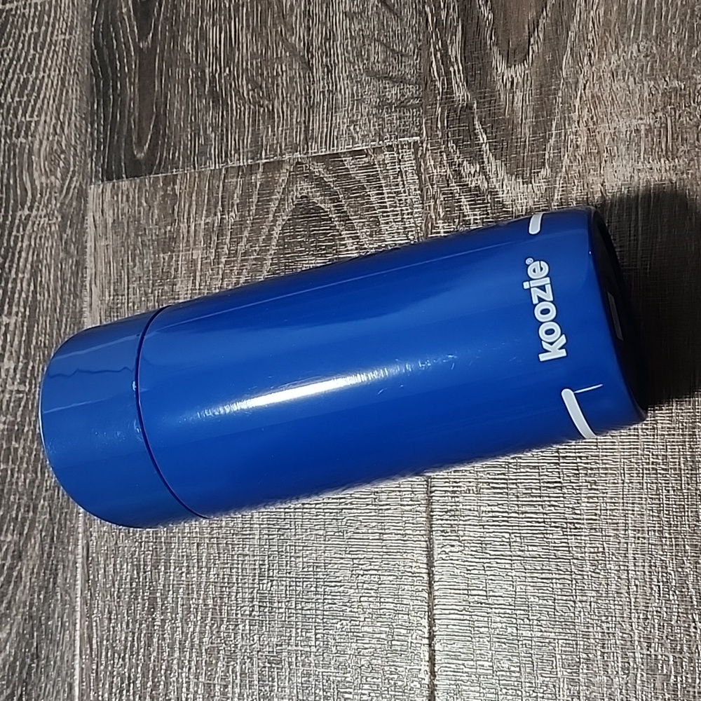 🎉 Koozie 'Savannah' Vacuum Sealed, Insulated Tumbler 🎉